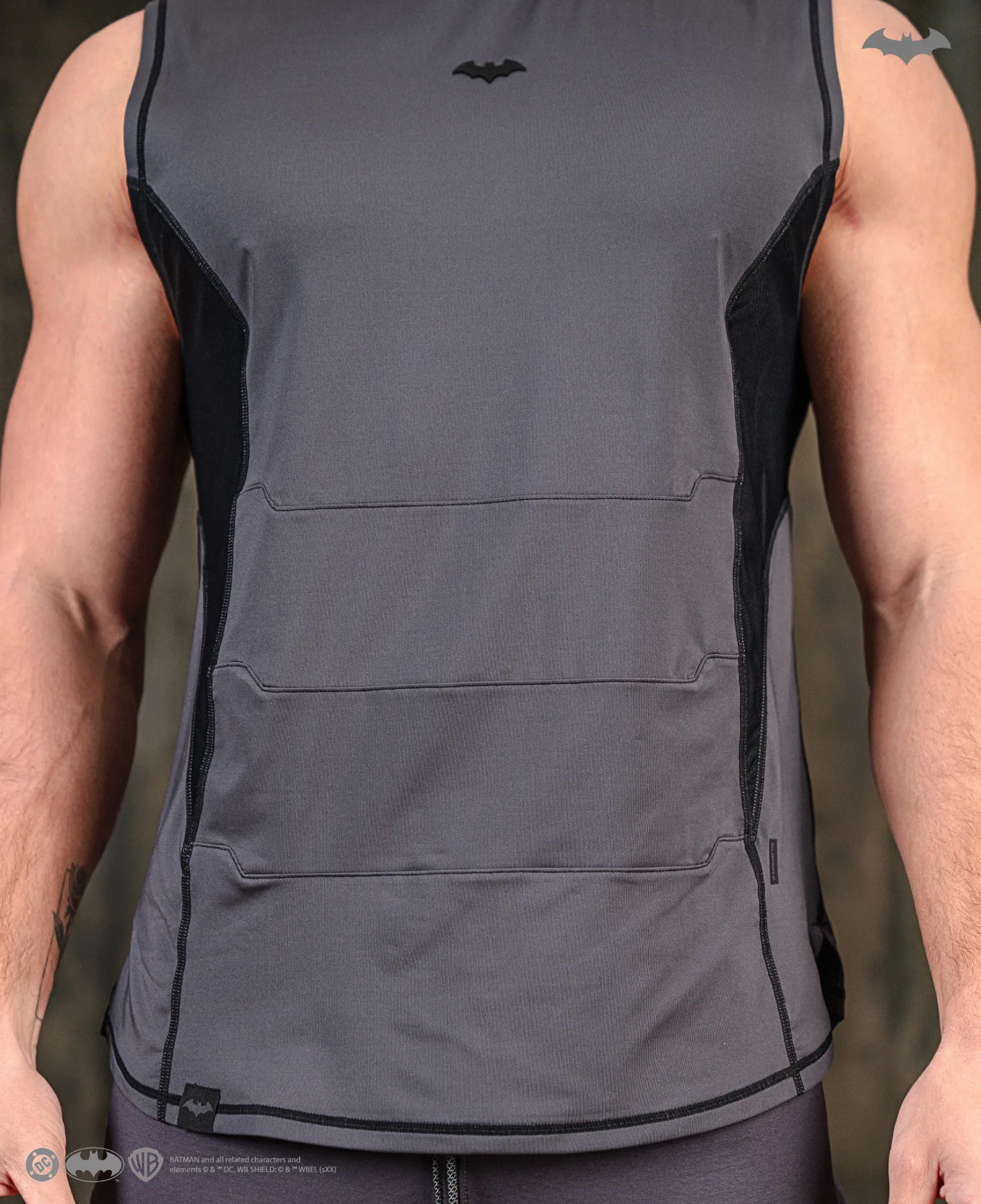 BATMAN Performance Tank Top - Gotham Grey