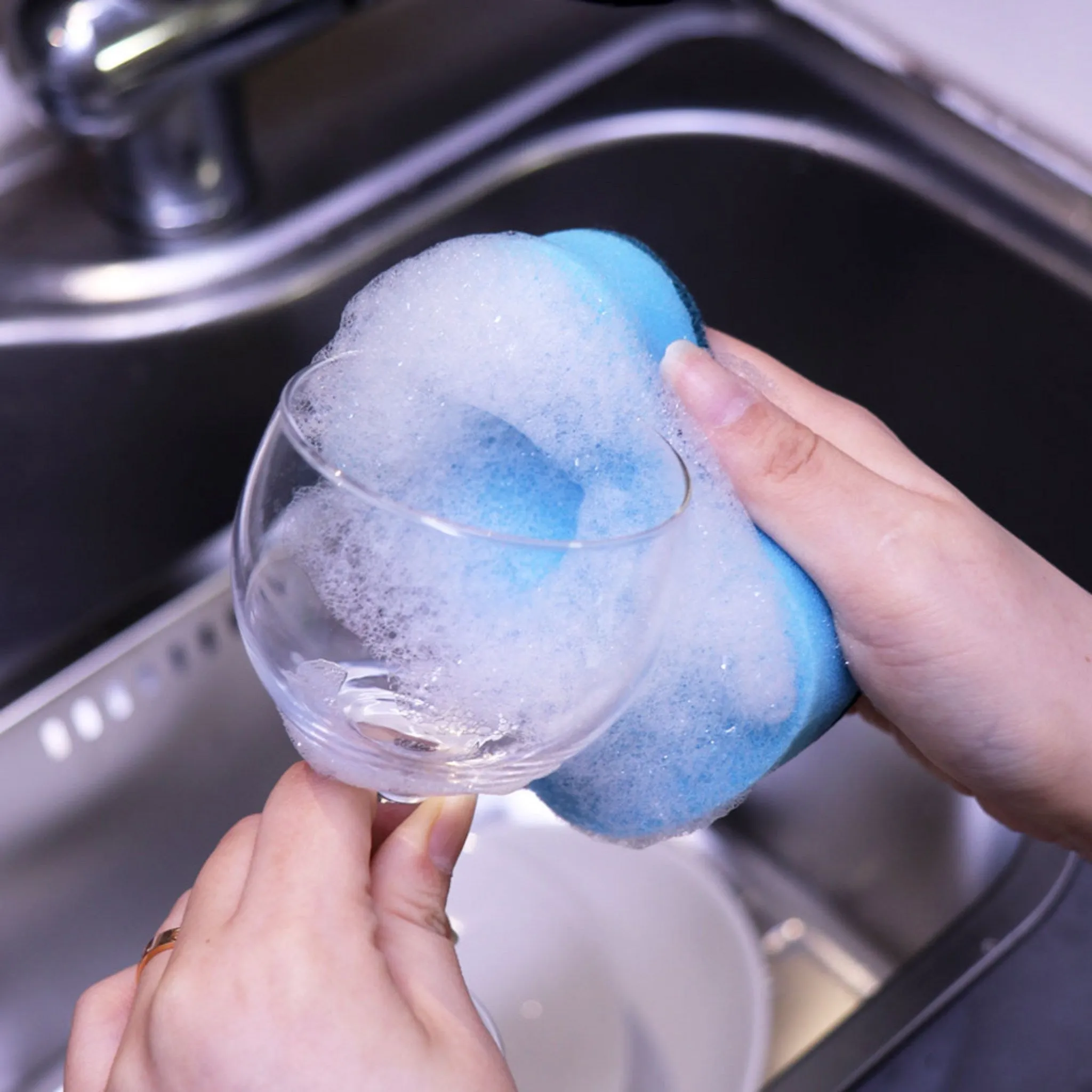 Comet Dual-Sided Sponge Scrubber Mix Pack Blue 4p   Pink 4p Set, 1 Set - 🏆 #71 - Kitchen Essentials - Best of December