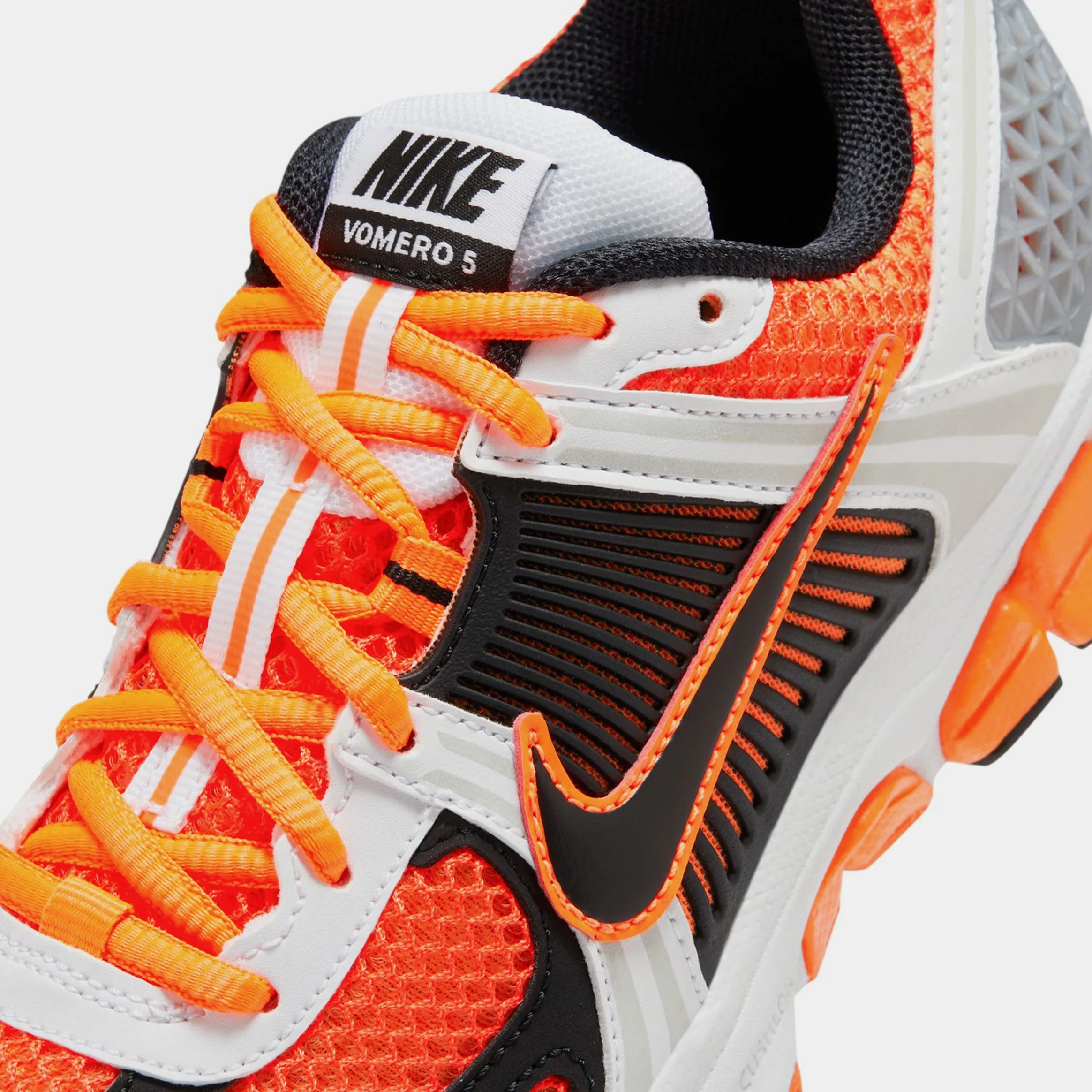 Vomero 5 Total Orange Grade School Running Shoes (Total Orange/Black/White/Platinum)